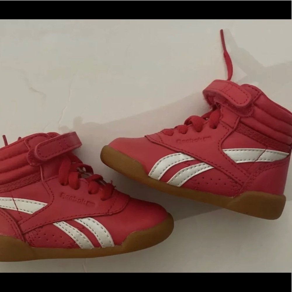 COPY - Classic Reebok trainers Sz 4c infant sneakers